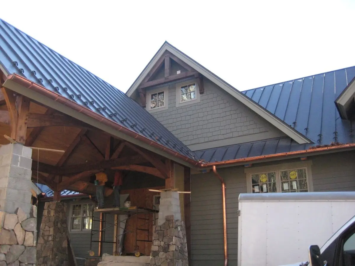 Craftsman Roofing team delivering quality roofing work in Nassau Bay